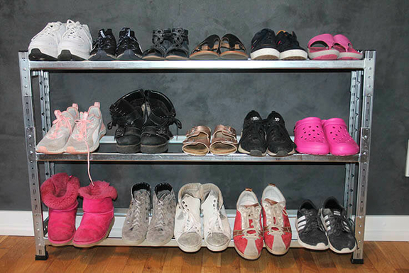 SAL Scholz Systeme Bild Schuhregal nah